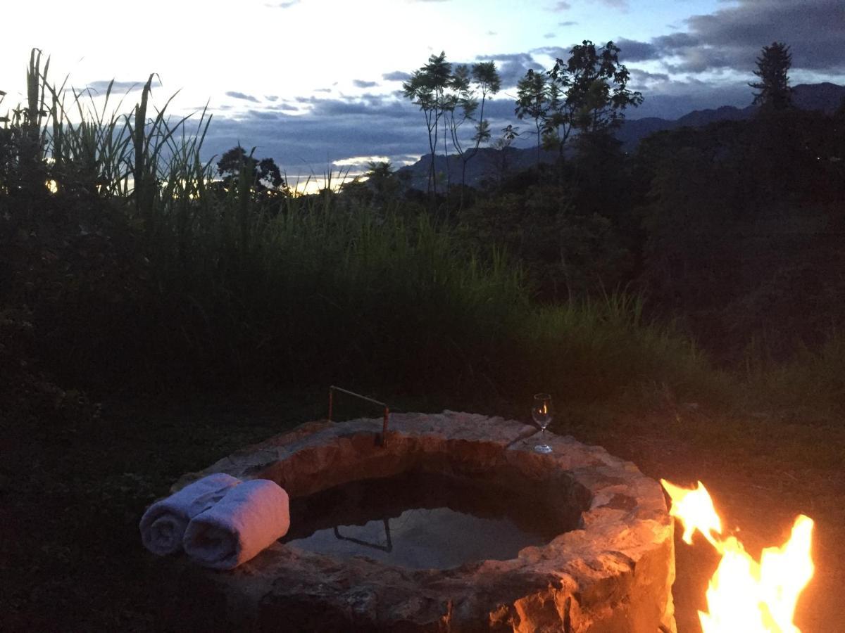 Glamping El Arbol En La Casa Villa San Antonio del Tequendama Bagian luar foto